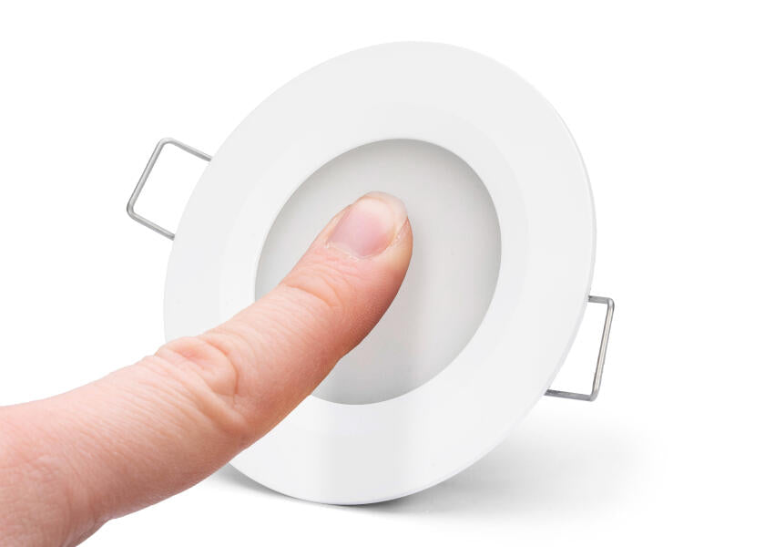 LED-Deckenleuchte mit Schalter / weiß – Marine Infinite Shop