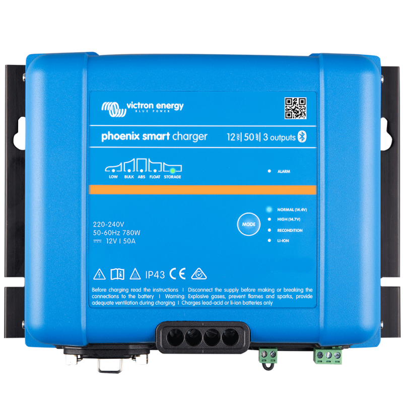 Victron Phoenix Smart IP43 Charger 12V 50A (3)