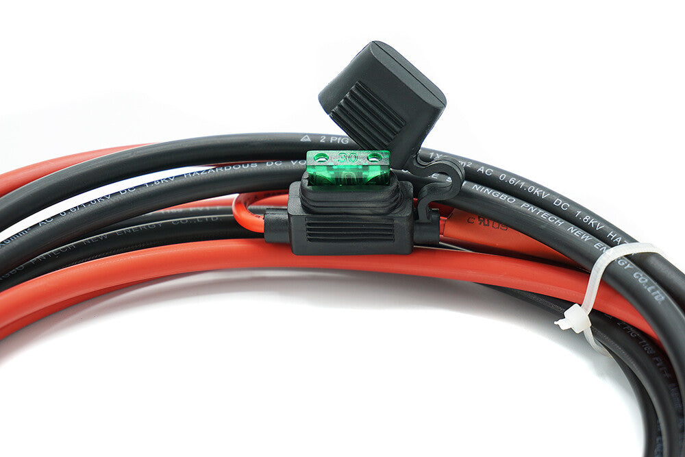 WATTSTUNDE® 6 mm² Battery Connection Cable BAKA30 with 30 A Fuse and Battery Terminals in Set